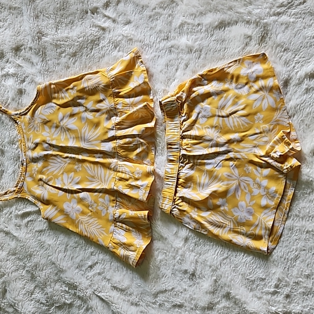 Little girls top and bottom